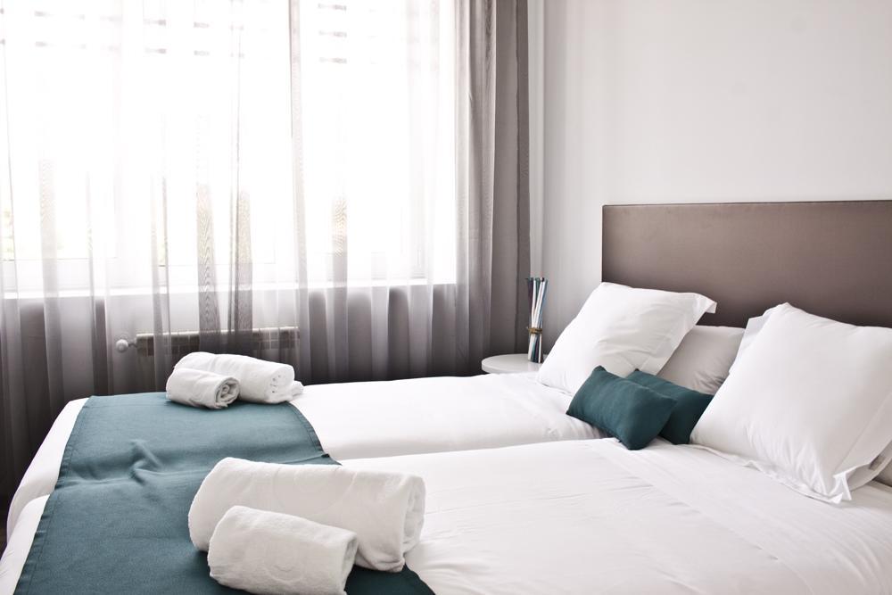 圣地亚哥勒克司公寓式酒店 圣地亚哥－德孔波斯特拉 客房 照片
